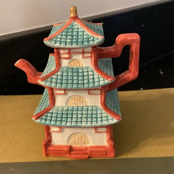 Chinese Asian Pagoda Fitz and Floyd Miniature Teapots Around The World - Picture 3 of 6